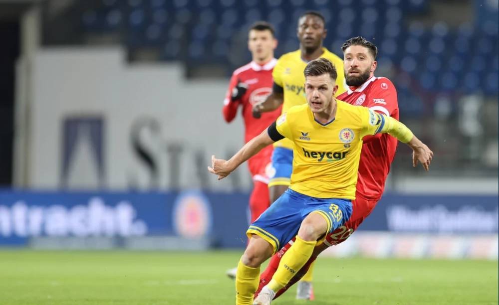 的比赛中 的比赛中